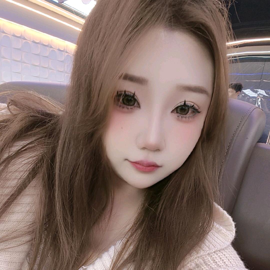 依依吖