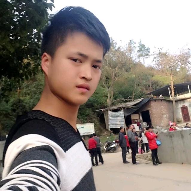 除了坚强你别无选择