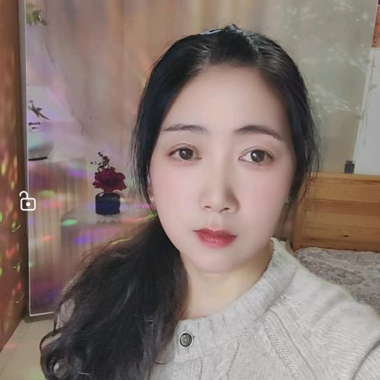 芳姐（晚上21:18开播）