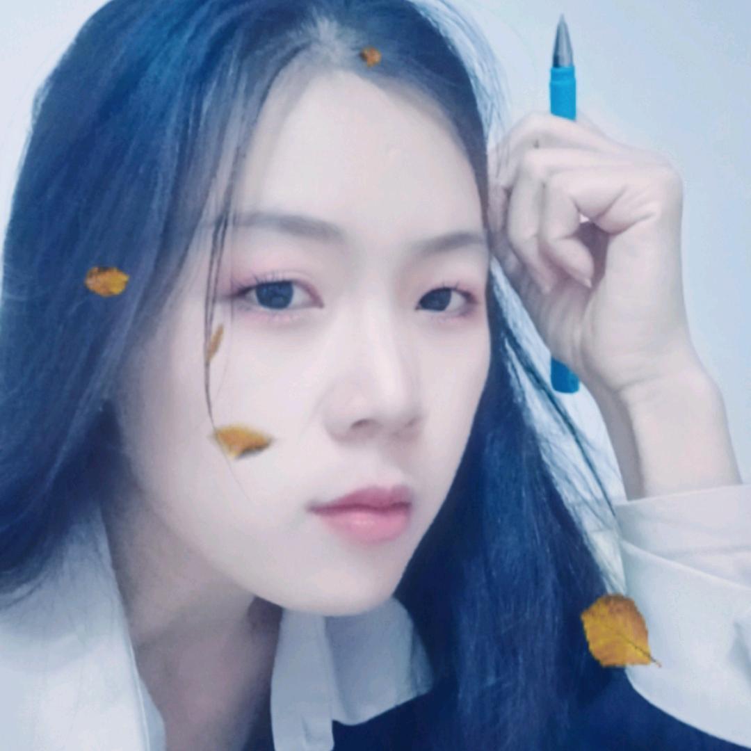 麦田里的高跟鞋