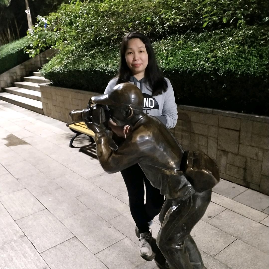 阿丽