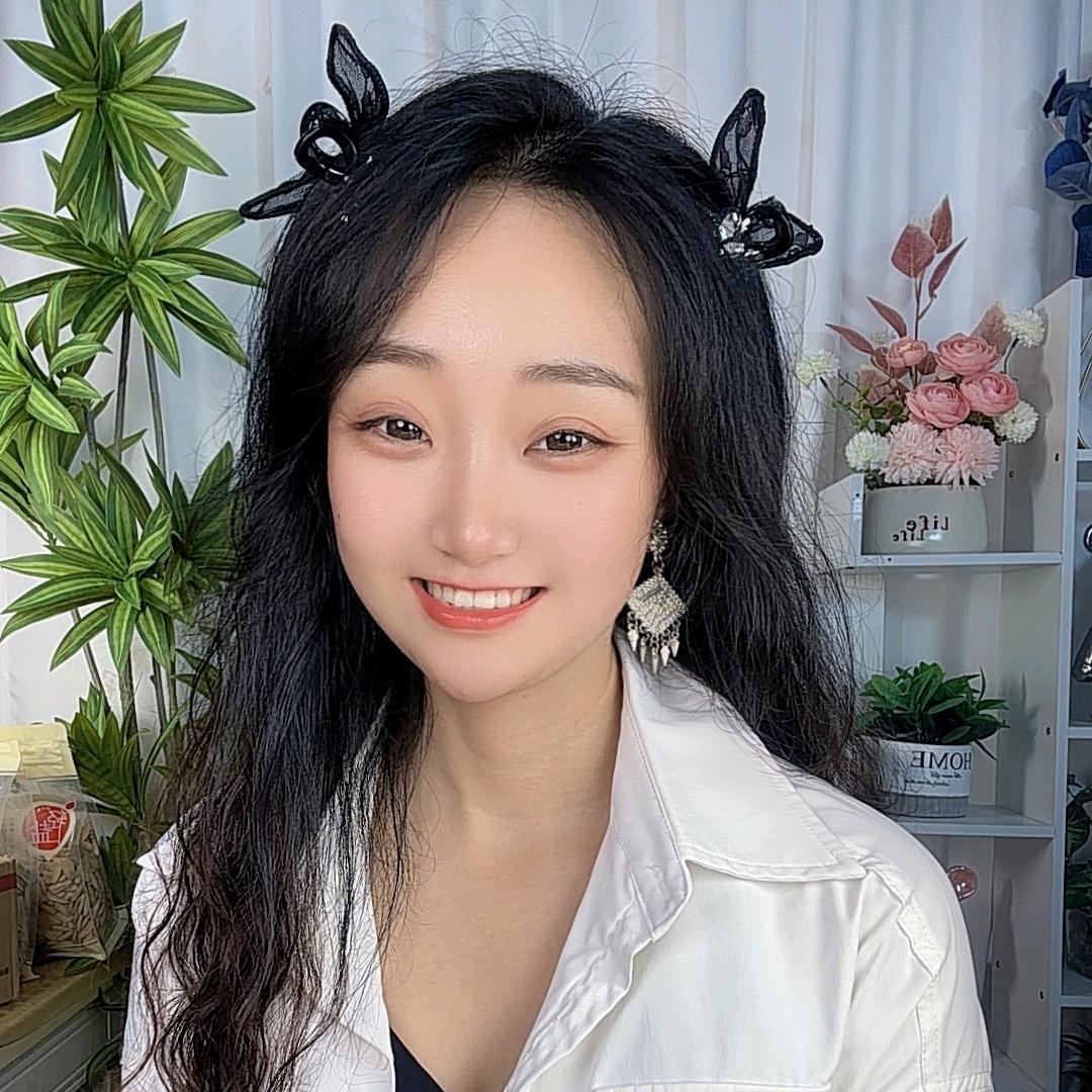 阿丹吖