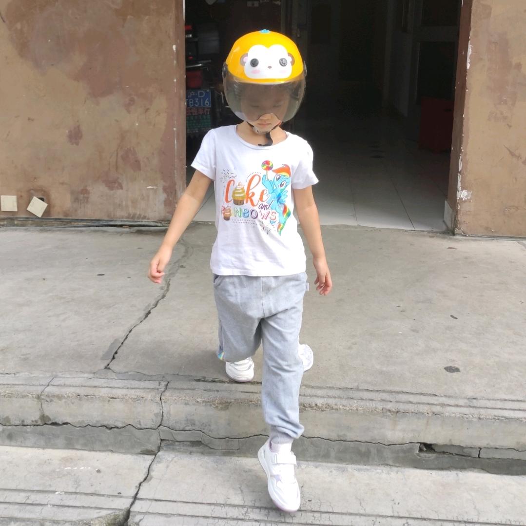 一江春水向东流先生