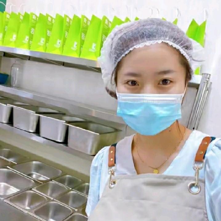 西安高新区無卡轻食•李萌