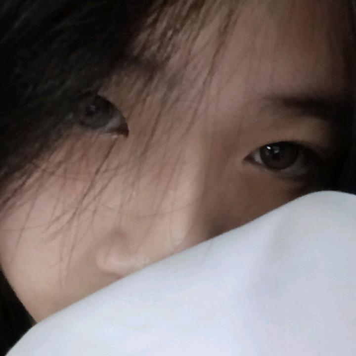 -故柒里-