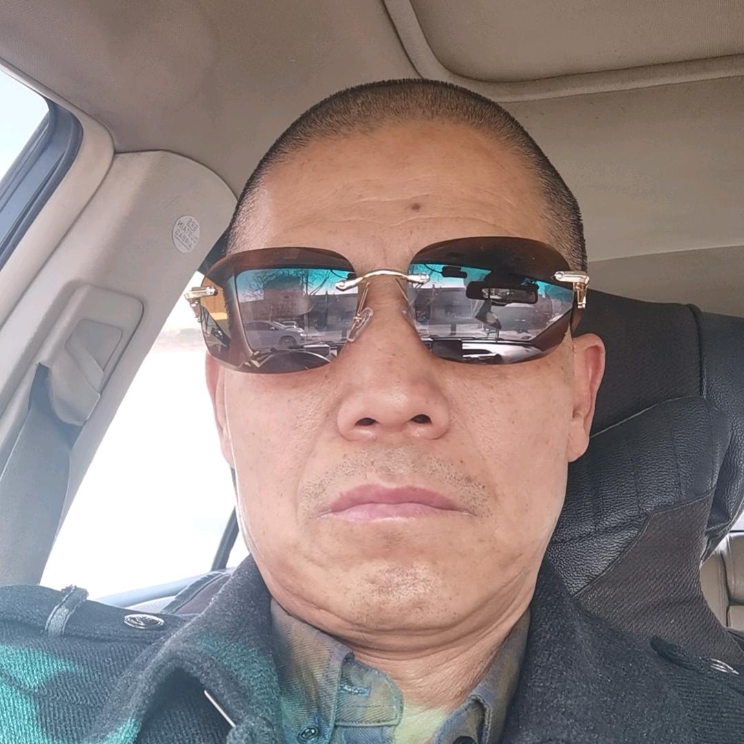 文刀夫之头像