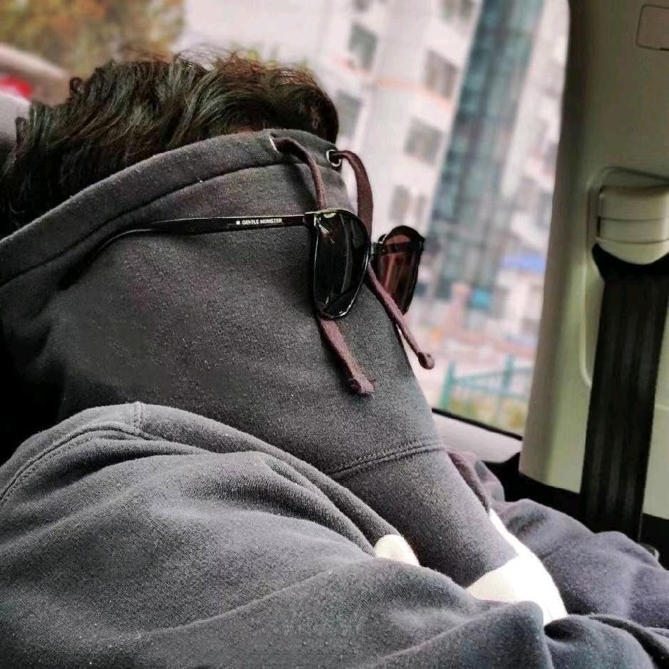 阳光大男孩