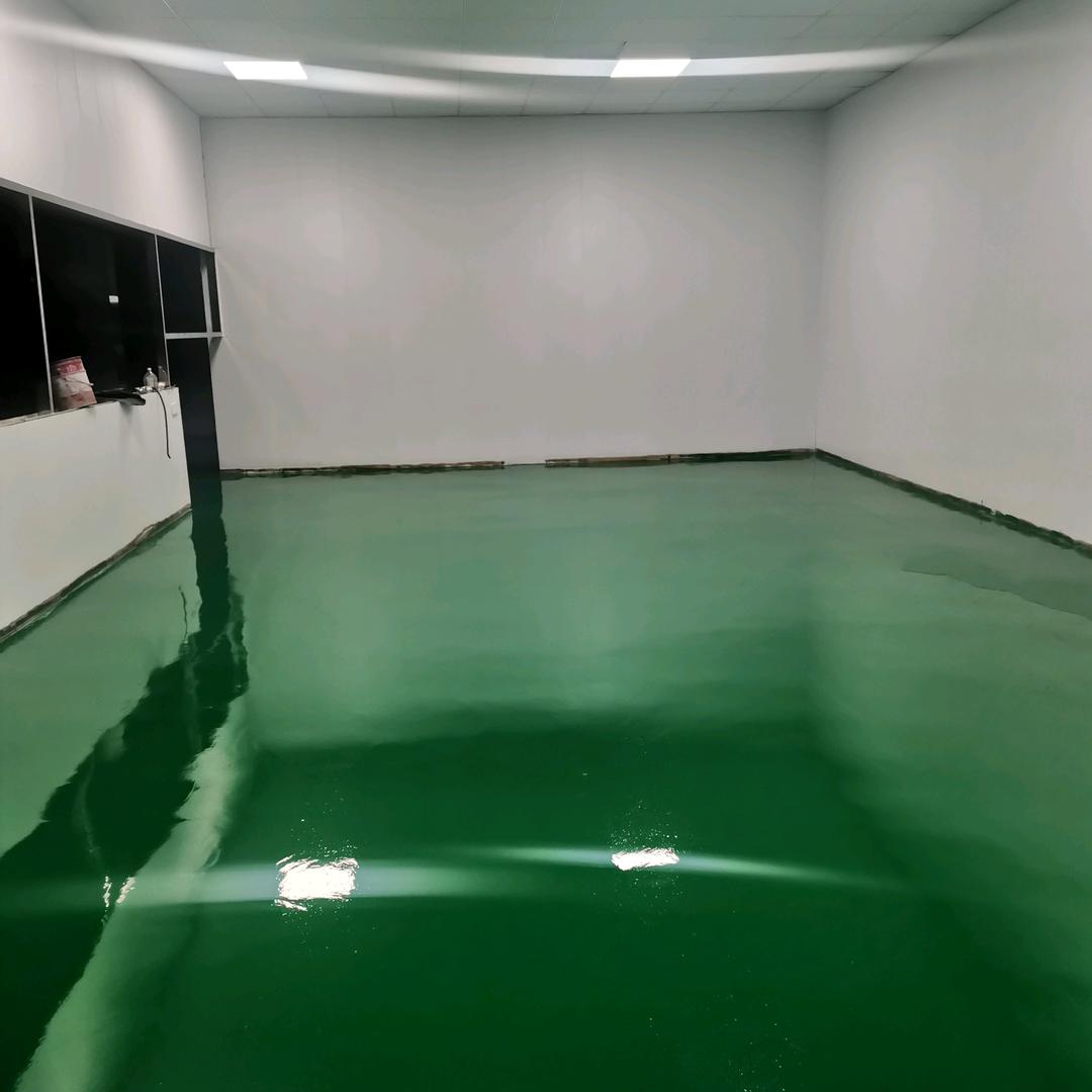 姜冠华，专业环氧