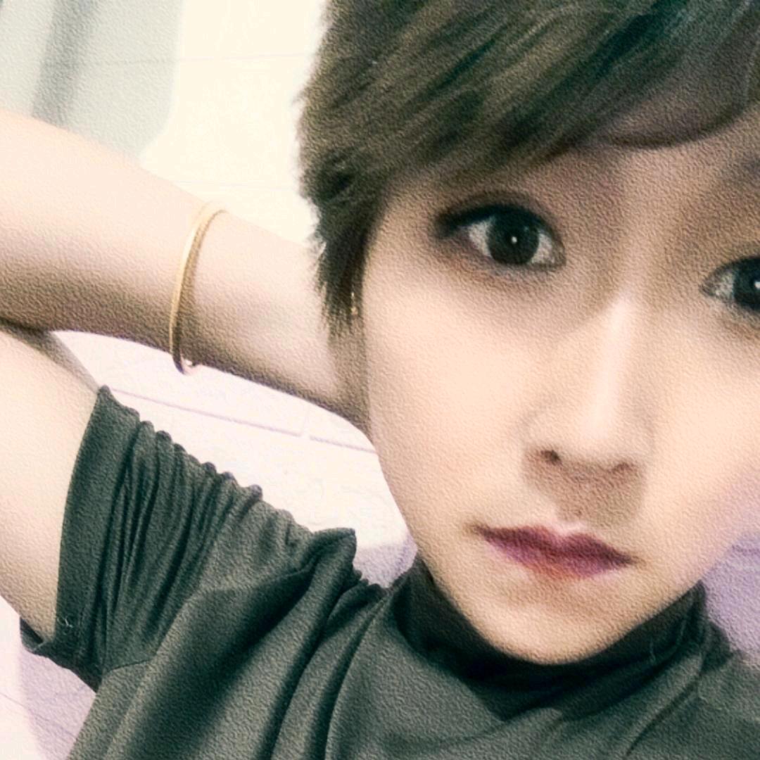 短发小姐姐💅💅