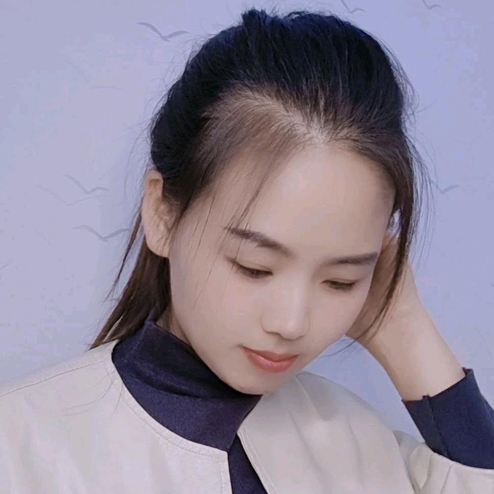 牙牙头像