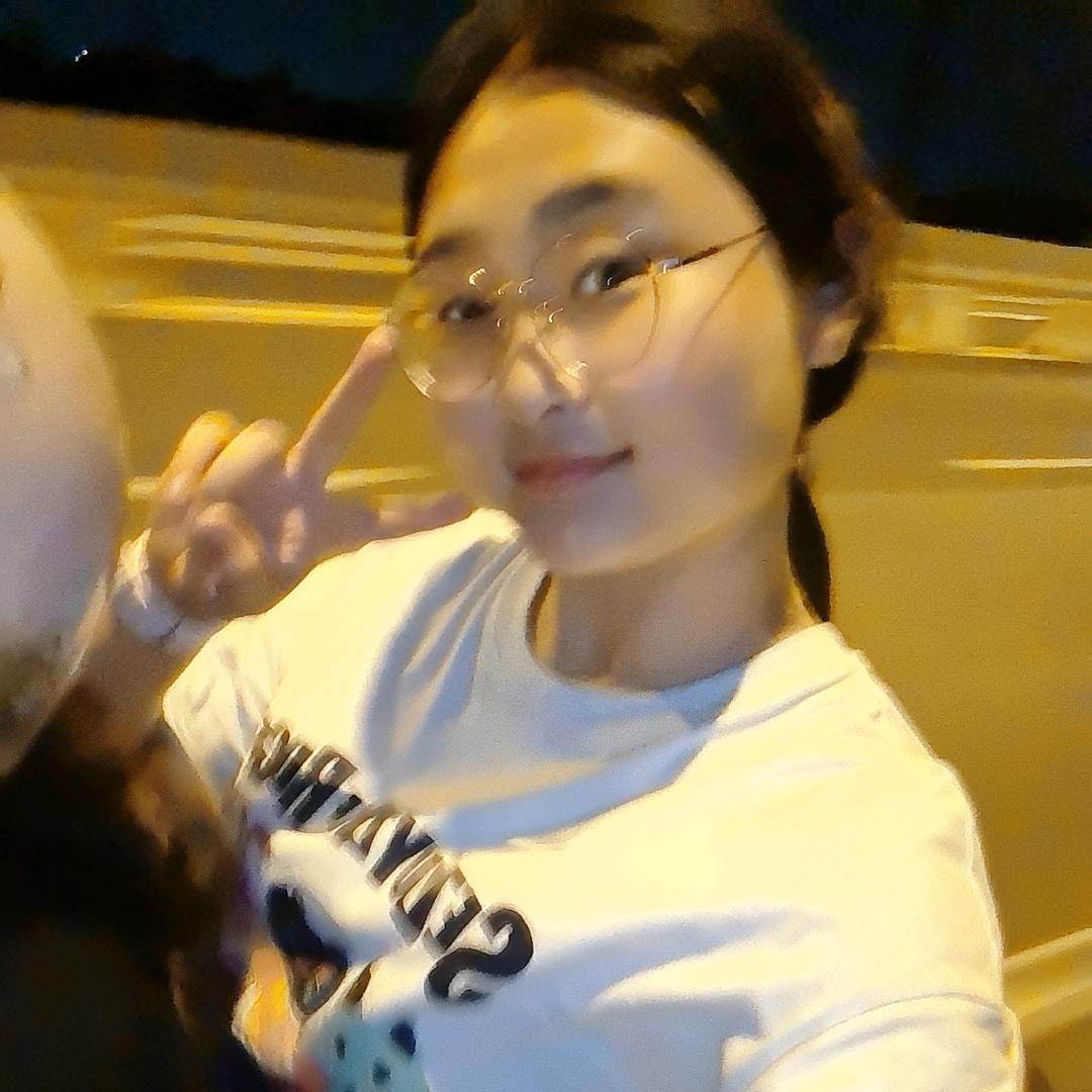 小燕儿.
