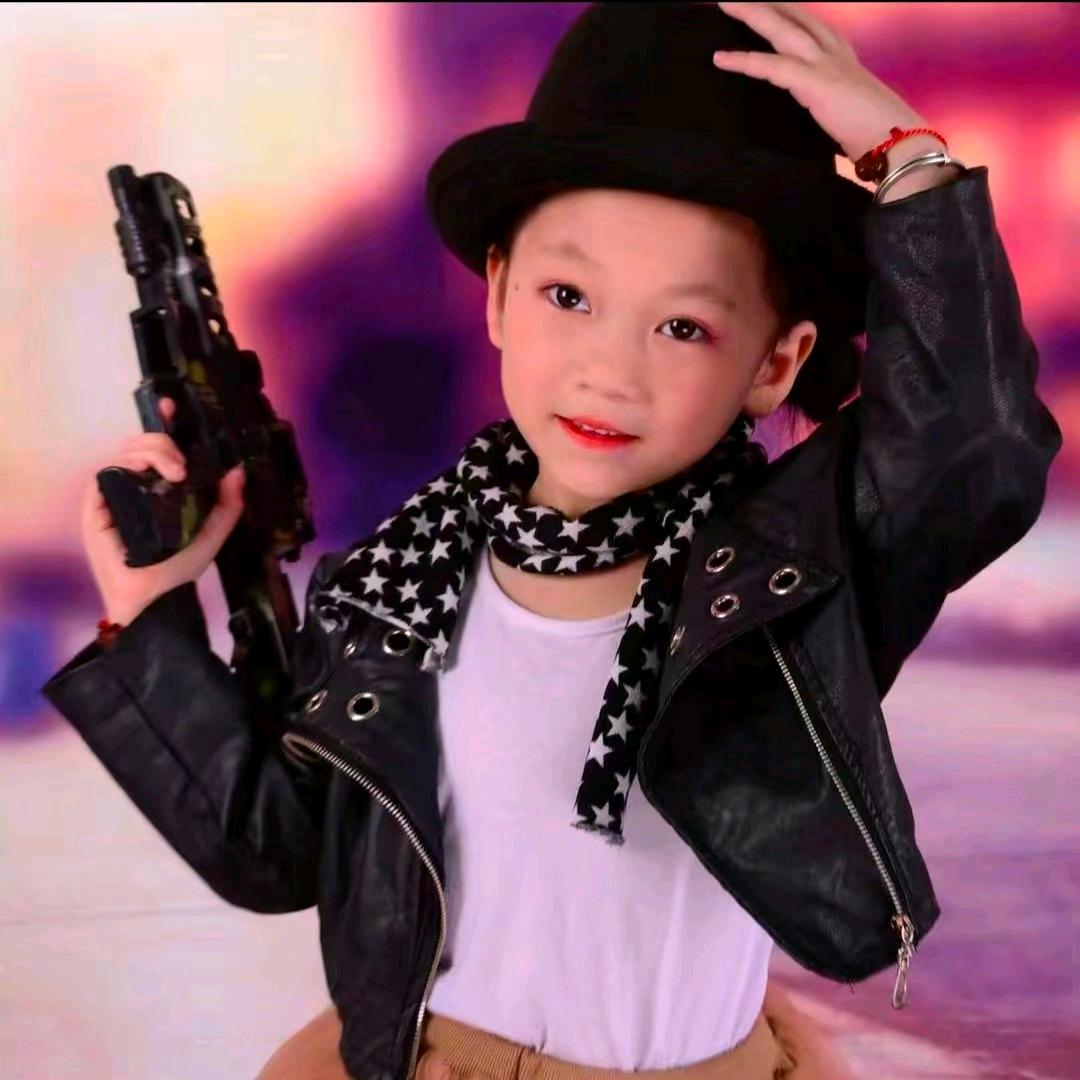 月亮不睡我不睡