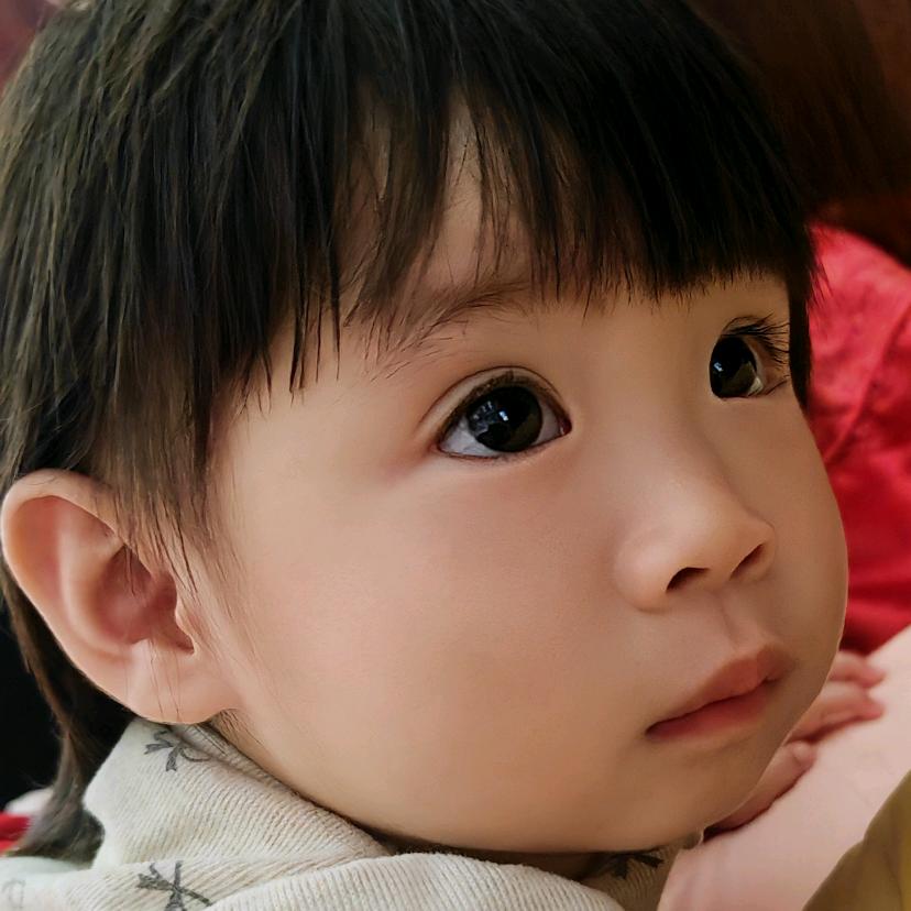这妹纸很哇塞