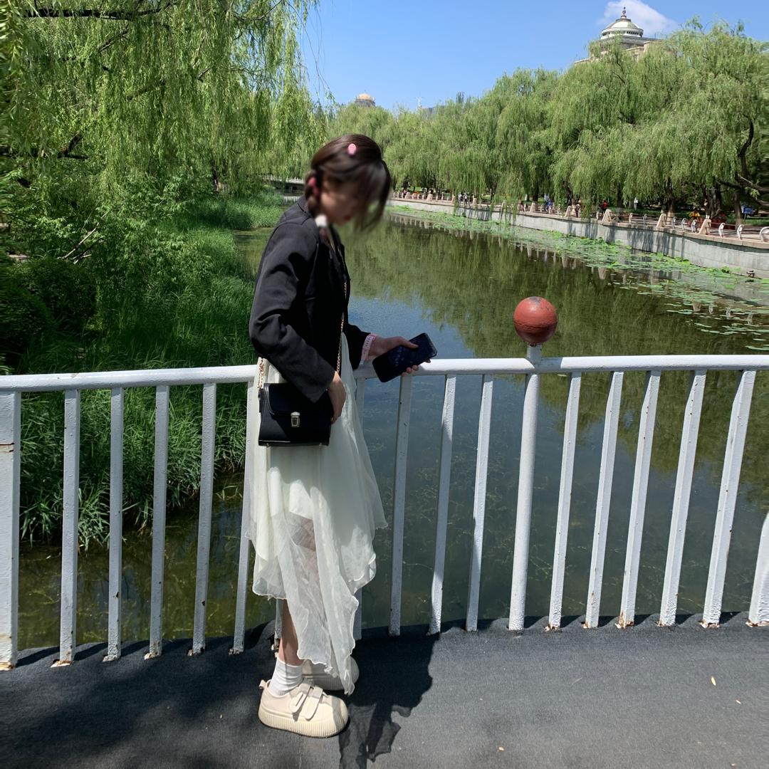 妮爹
