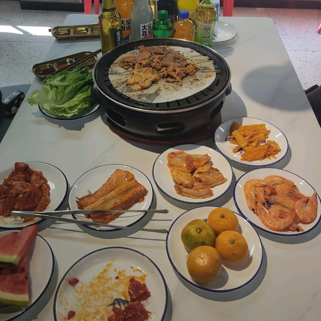 地摊自助烤肉