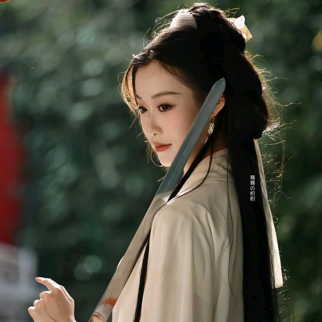 枳枳.
