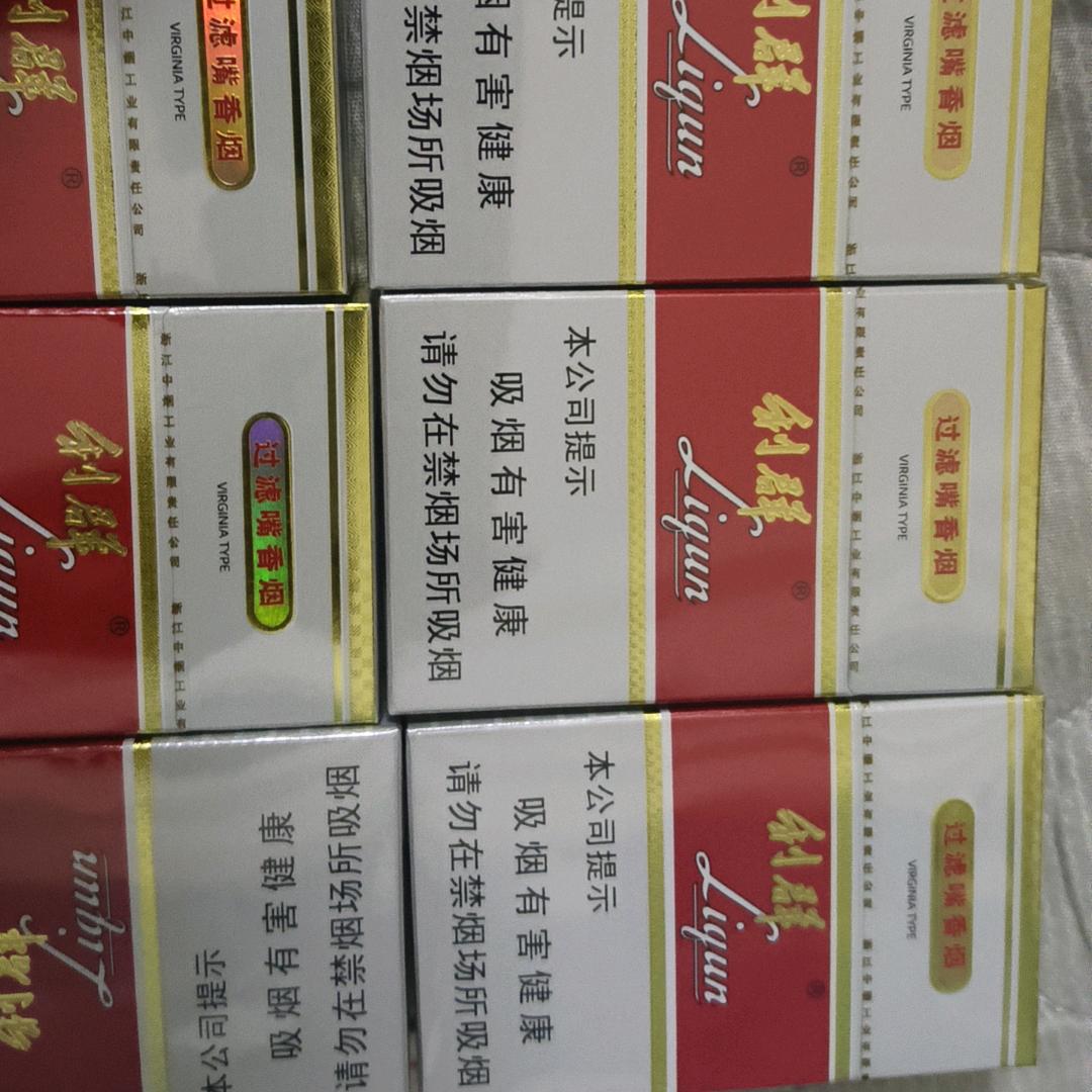 8度小张同学https://