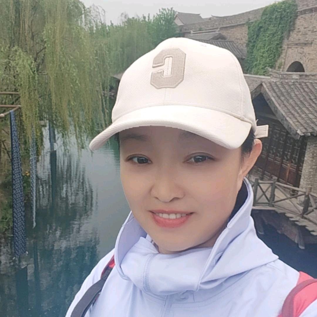 东营红蜻蜓国际旅行社有限公司冯瑞