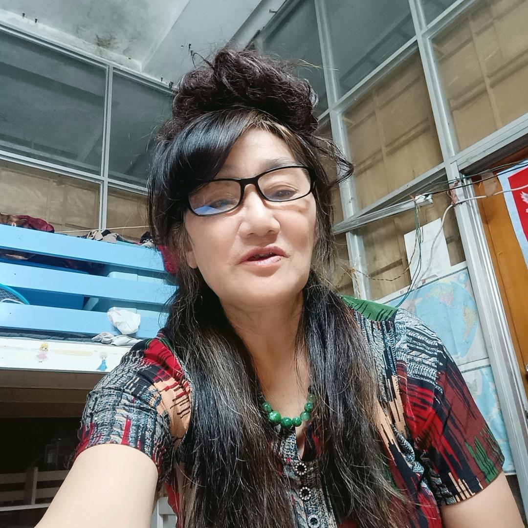 汪蓝蓝早上7点10分《盖氏家族》