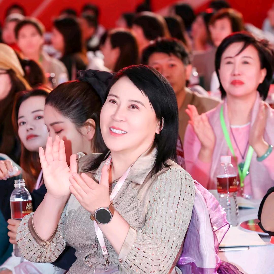 高平城南中学张妈