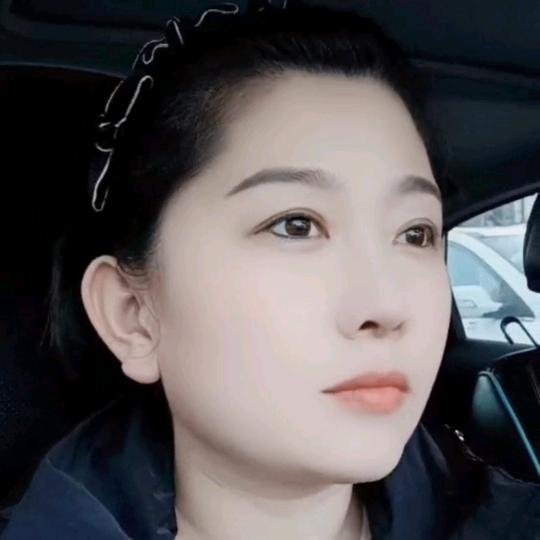 叫我二总就行