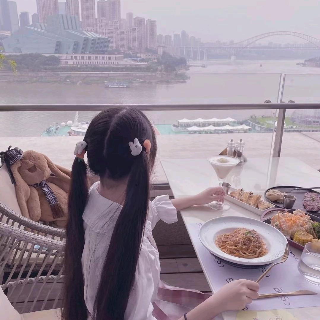 红红大魔王
