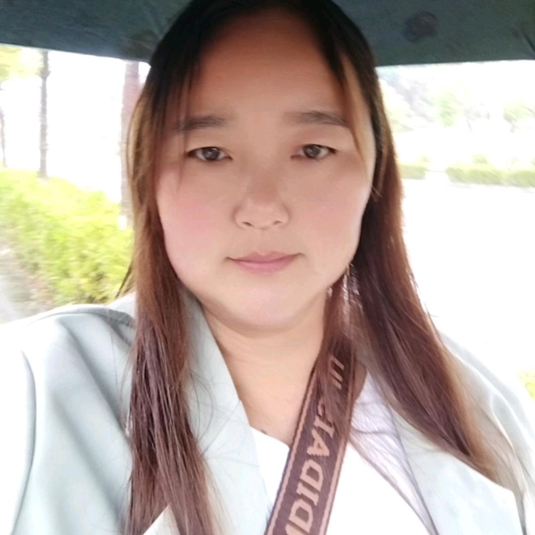 💐🌺🌻🌾🌴小胖妹