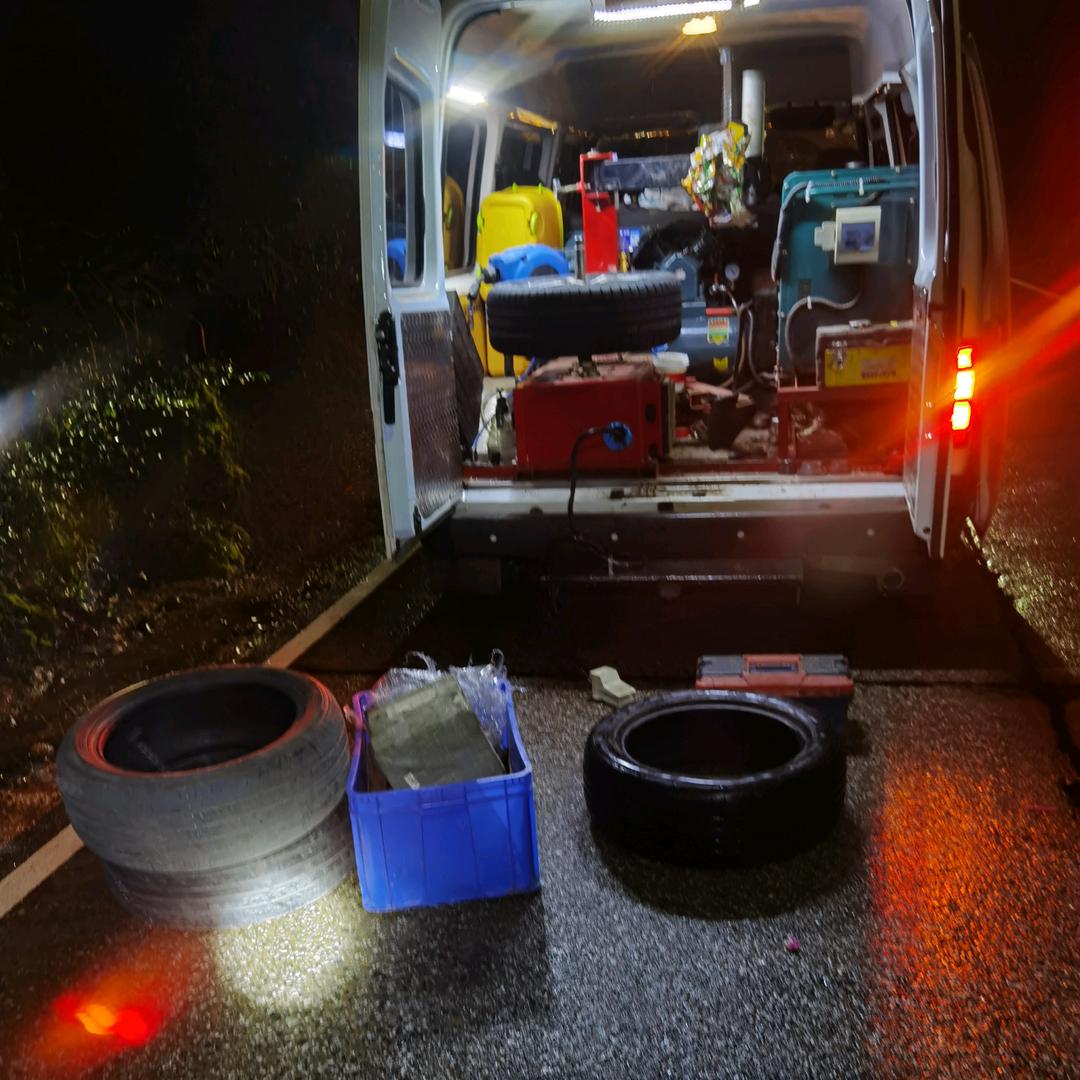 专业上门补换胎