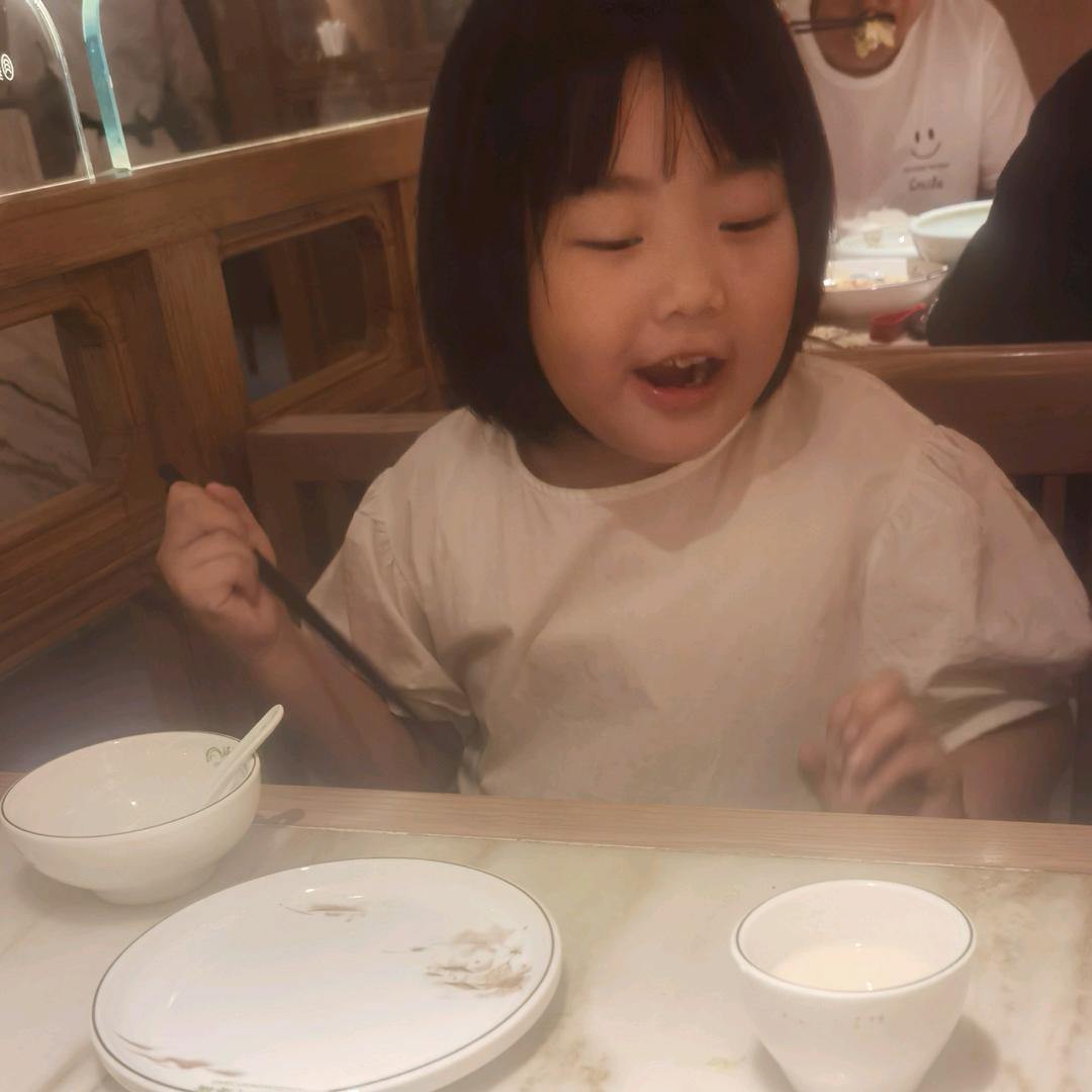 ᵎ(•̀㉨•́)و ̑̑ 蒋蒋