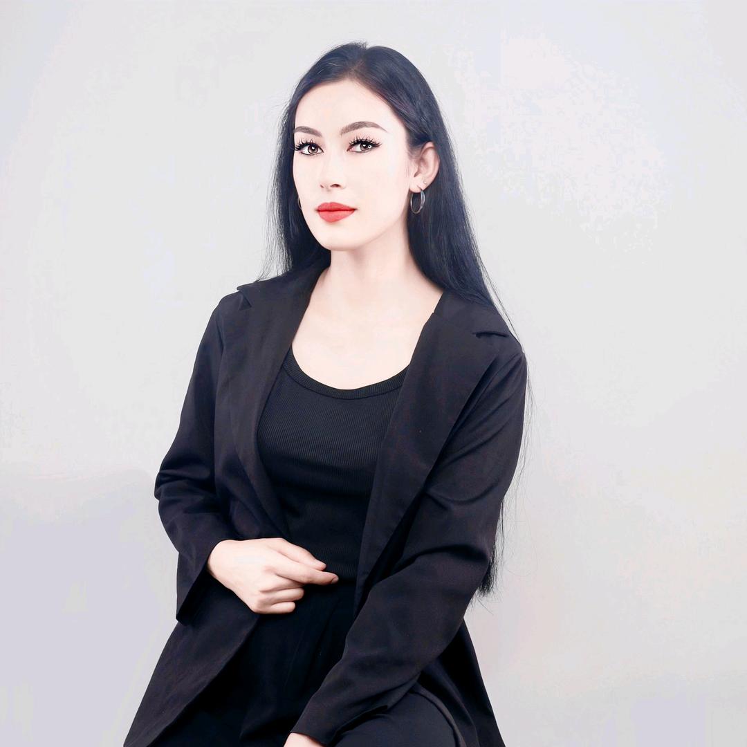 @🧚‍♀️RuKiYa🧚‍♀️