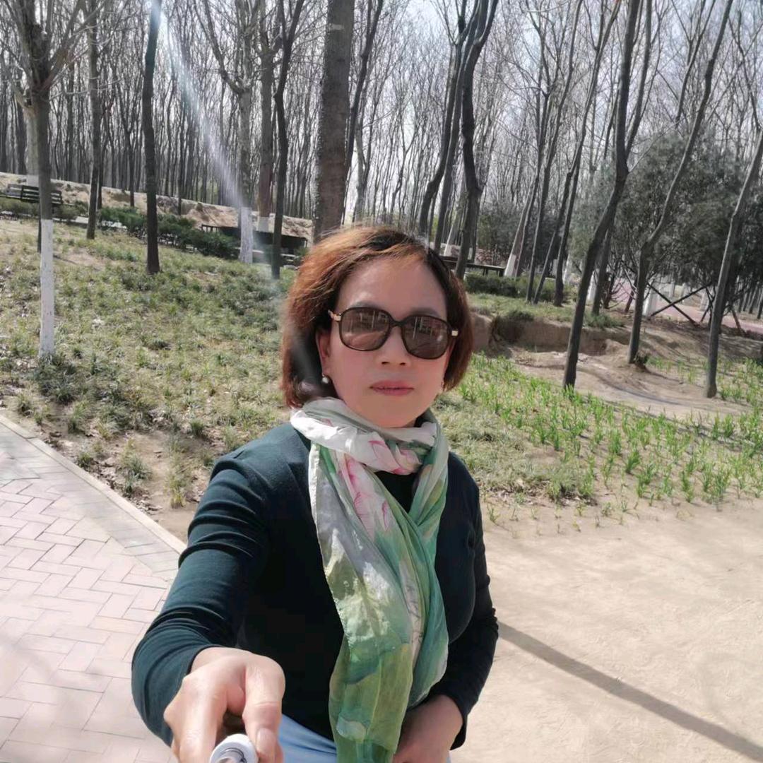 梁红