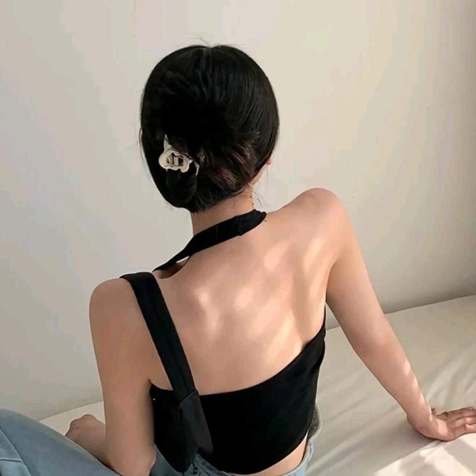 草莓腚女装服饰