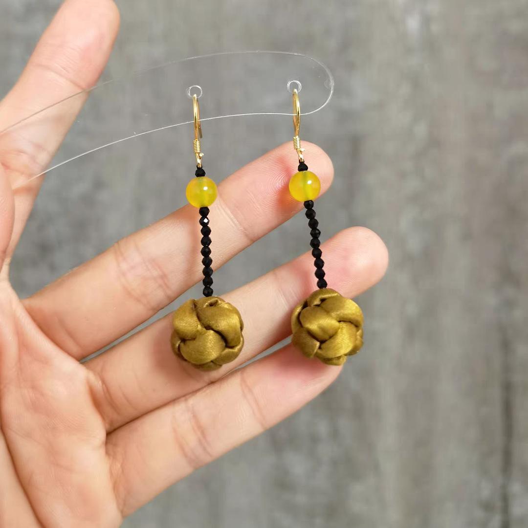 义乌市米儿电子商务商行的小店