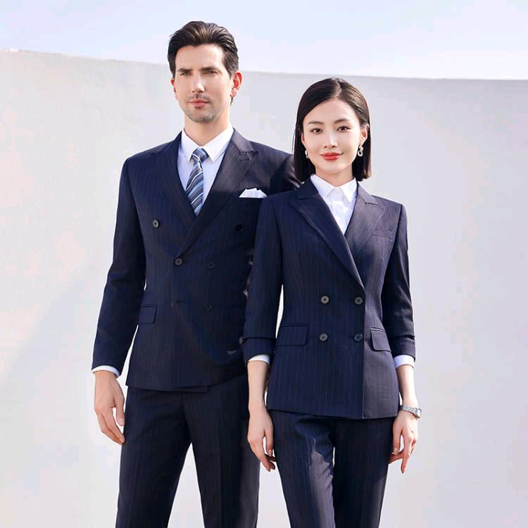 牧后服饰专卖店