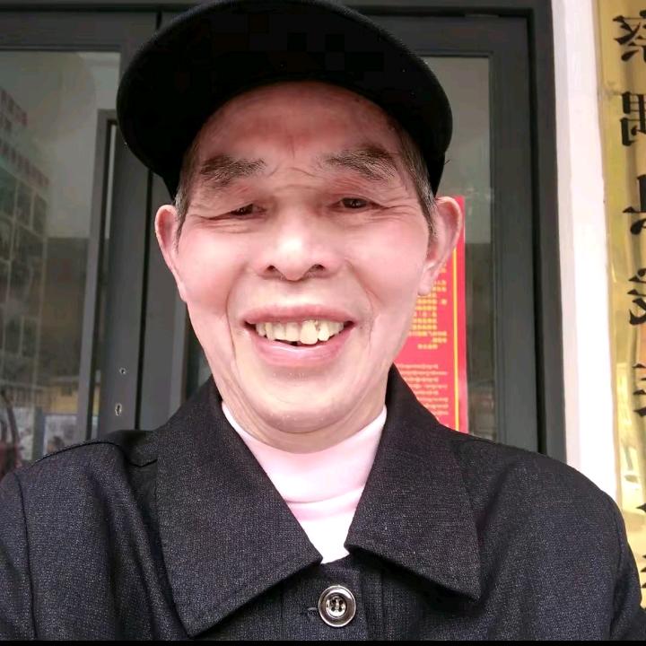 汤高明
