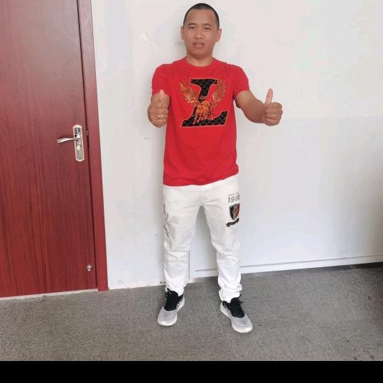 杨       帅