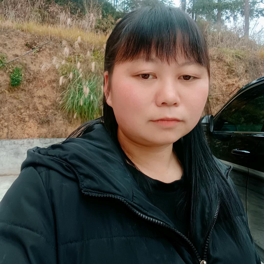 桐梓，刘三妹。🌹🌹