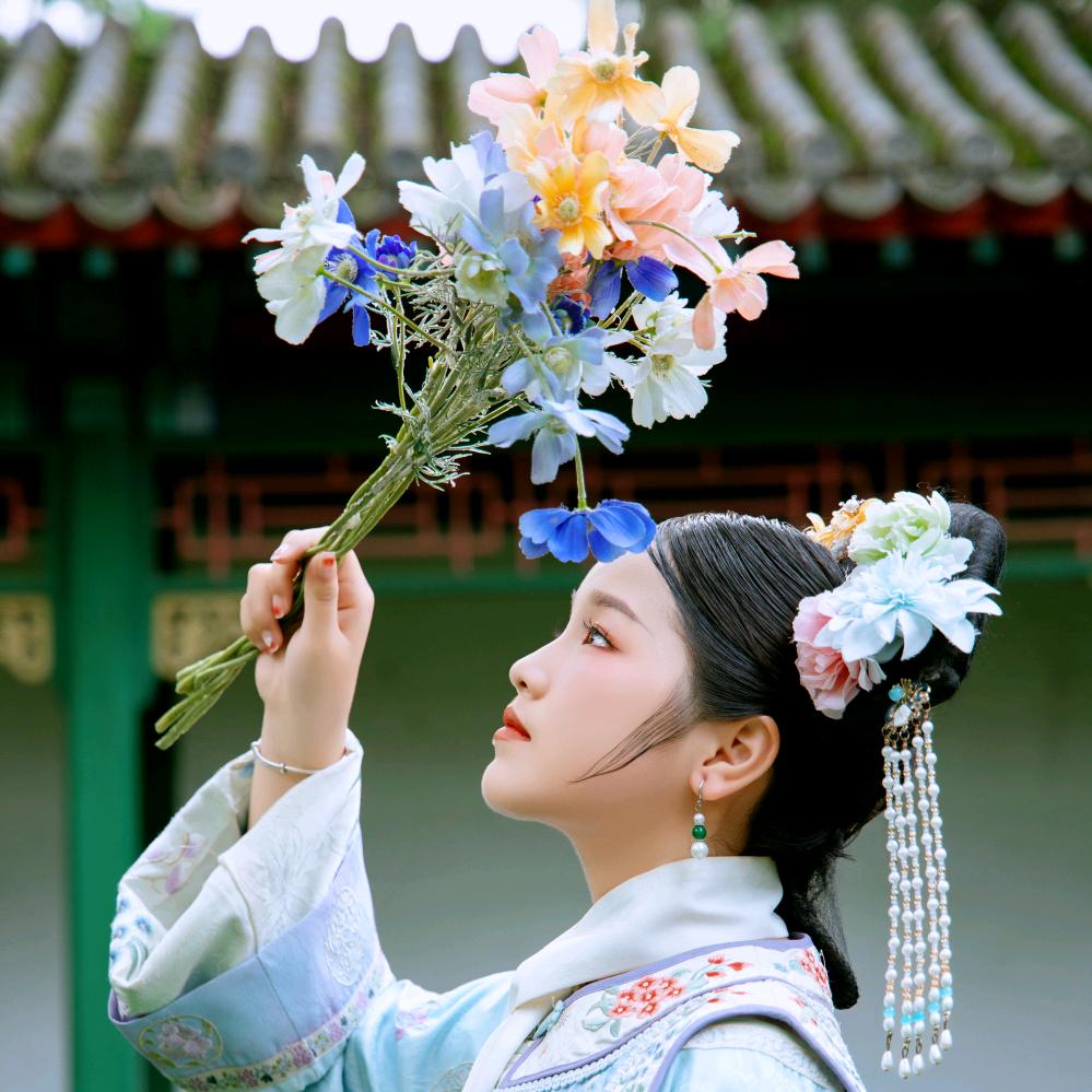 芳👫