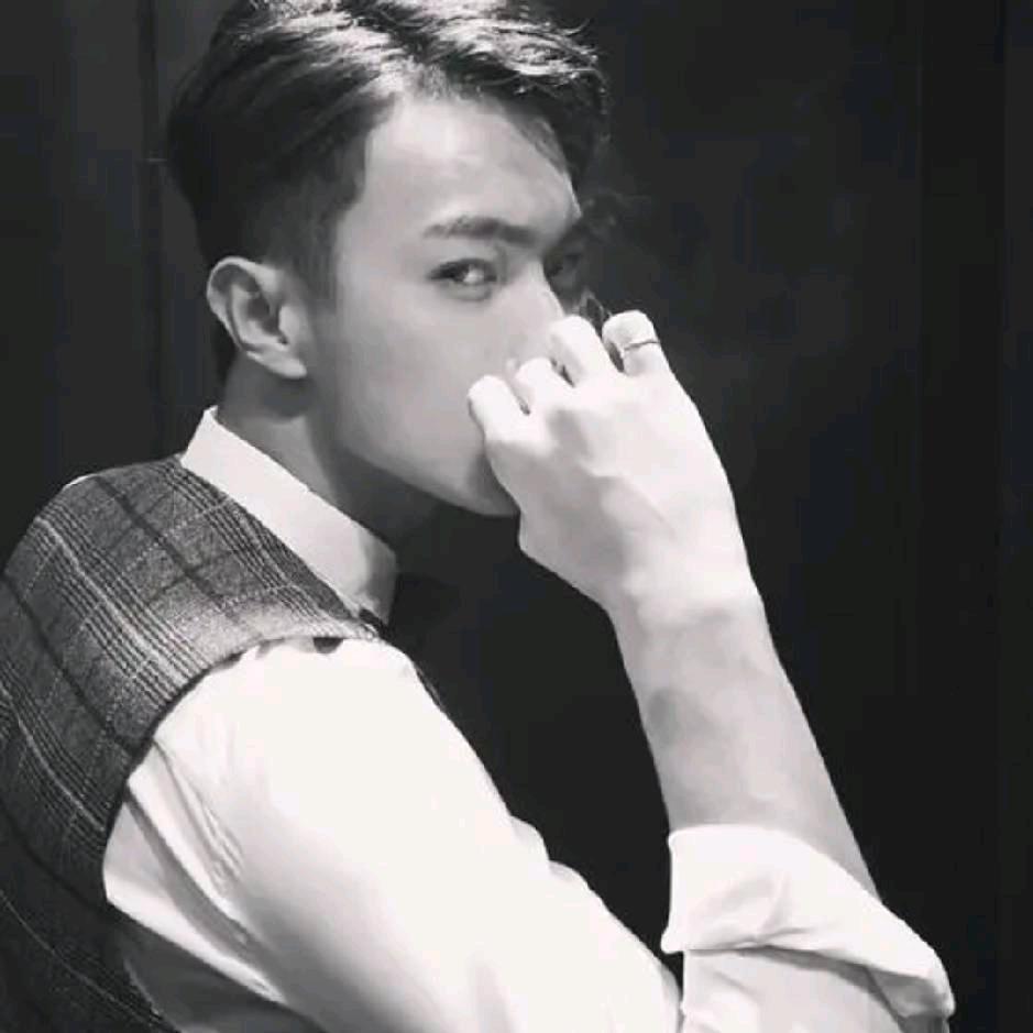 1990809