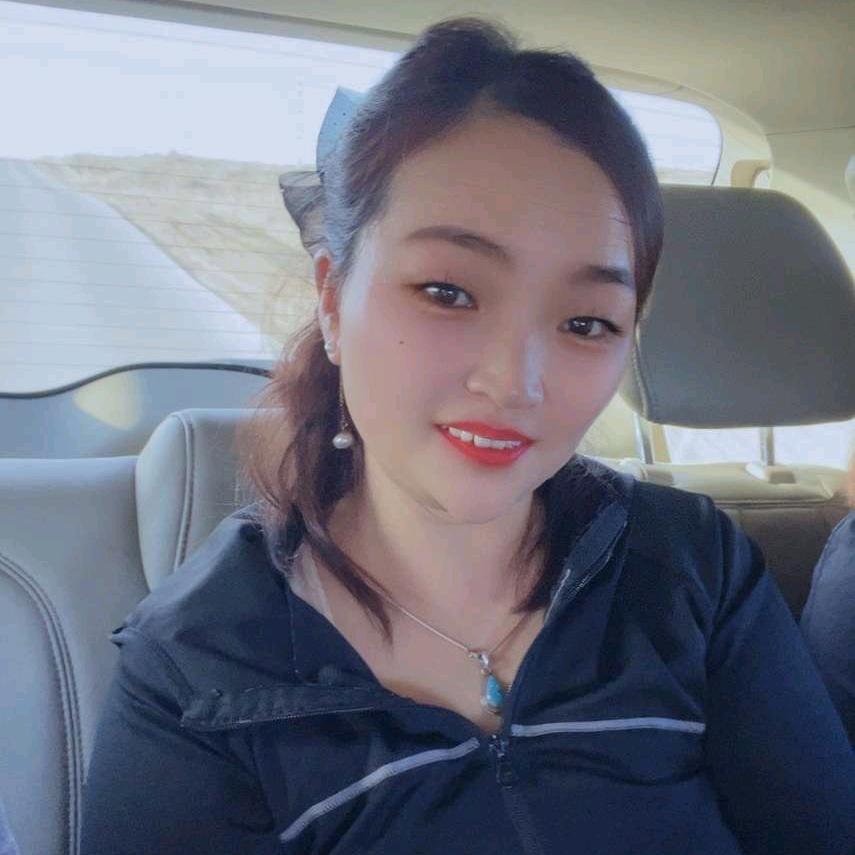 萨仁图雅