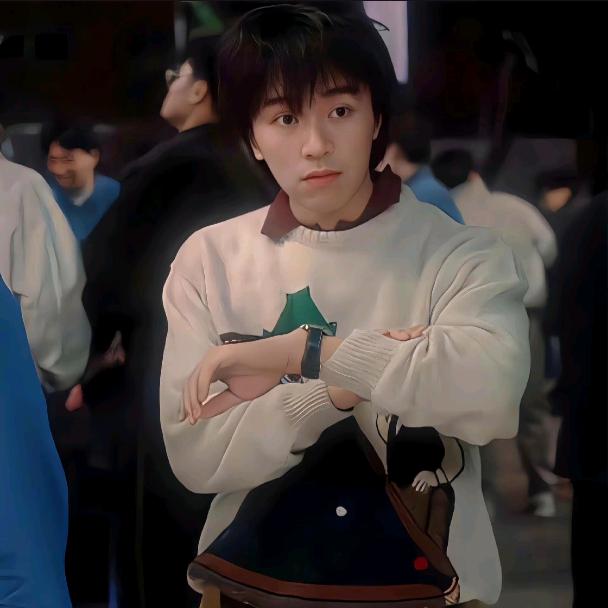 晴空万𝓛𝓲李