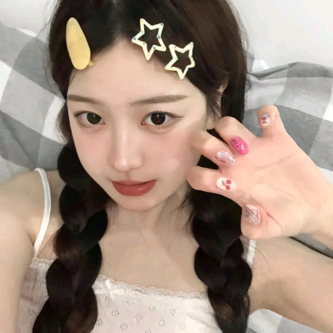 捏个小鱼丸⁹¹¹