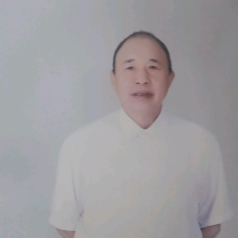 向阳而生追梦而行