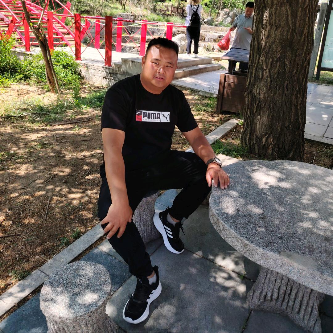 认真你就输了。