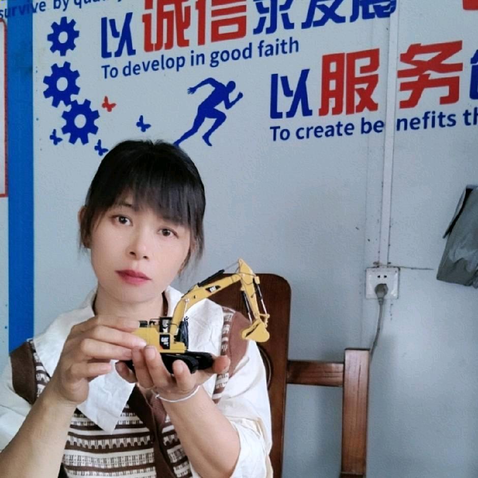 挖机姐
