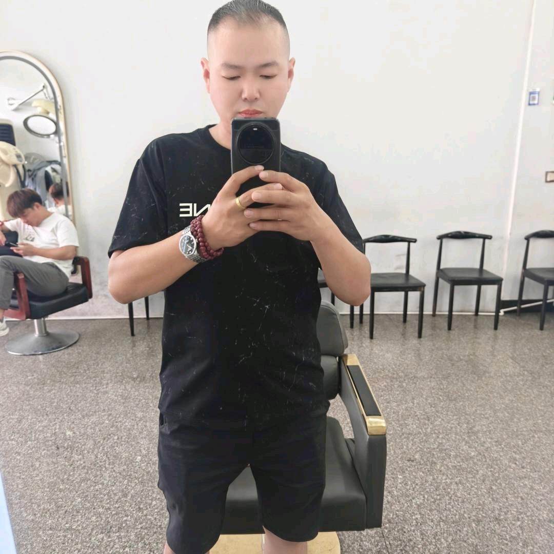 一人一车跑遍全国