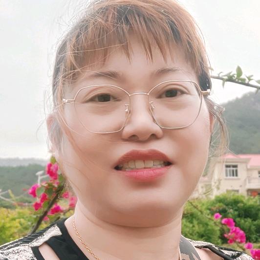 浅忆.