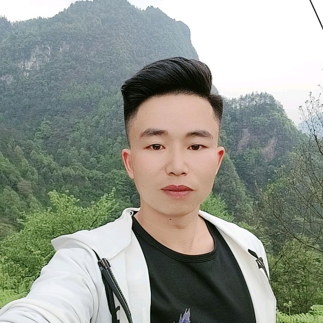 情有独忠