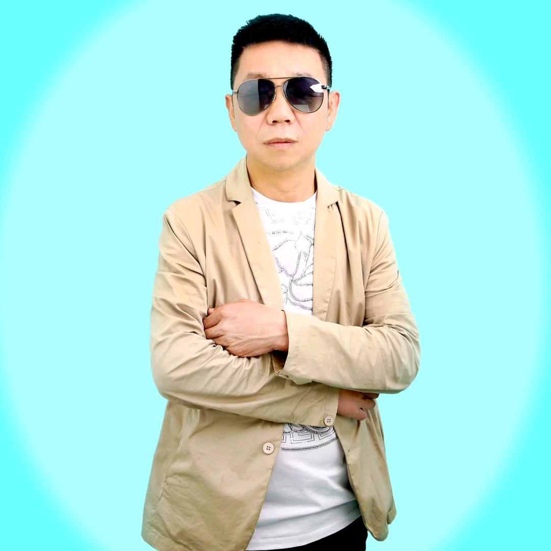 中豪许哥（香肠哥）