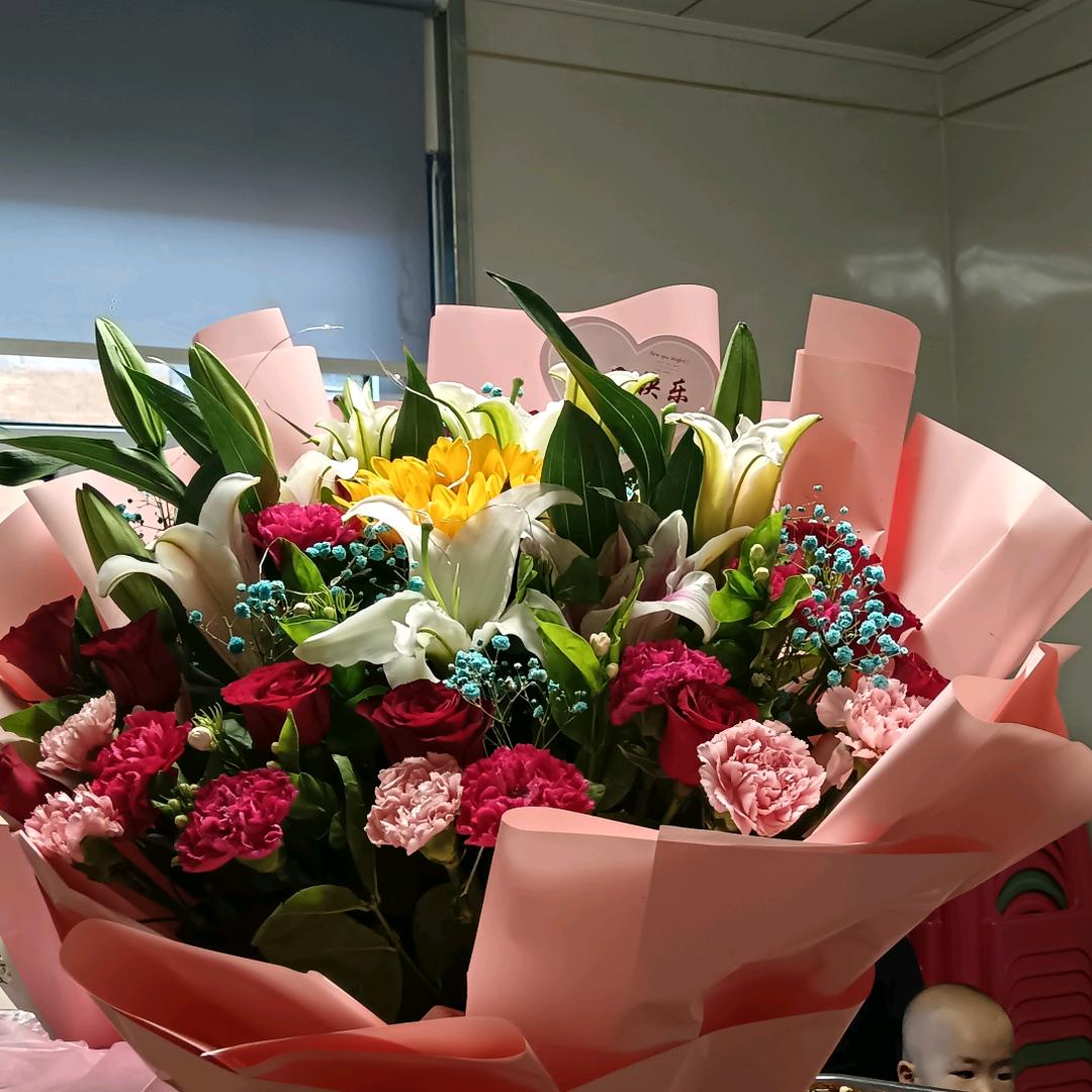 单身大帅哥曹雪东